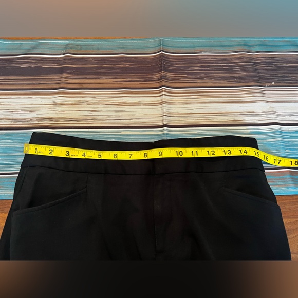 Banana Republic Black Stretch High Waisted Pencil Skirt With Pockets size 8 - Picture 7 of 7
